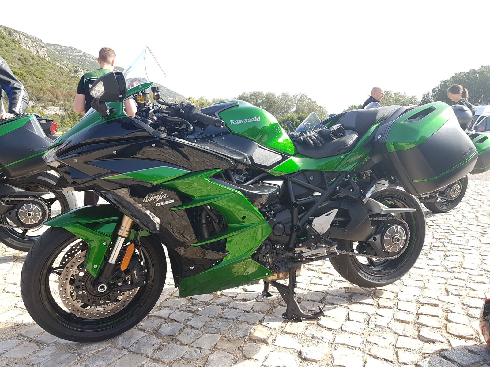 Panigale V4 goes down on launch